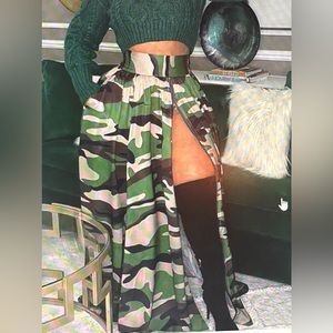 Camouflage Print Split Skirt